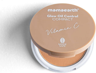 Mamaearth Glow Oil Control Comapct 04 Almond Glow 9g