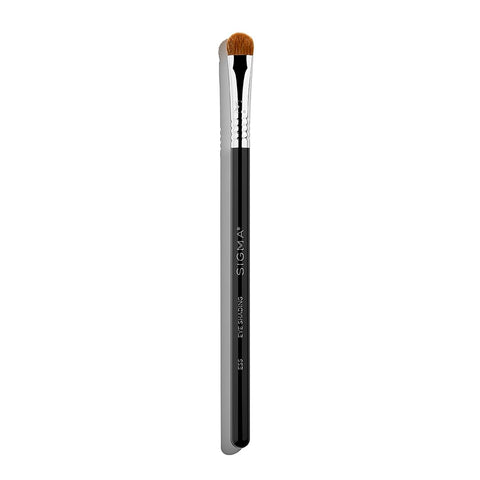SIGMA BEAUTY E55 - EYE SHADING BRUSH