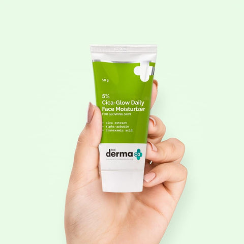 The Derma Co 5% Cica-Glow Daily Face Moisturizer with Alpha Arbutin & Tranexamic Acid, 50ml - Image 2