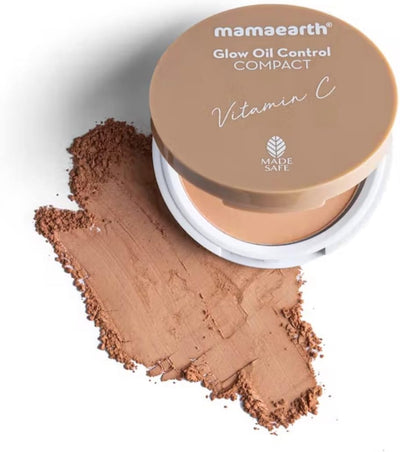 Mamaearth Glow Oil Control Compact Powder - SPF 30, Vitamin C & Turmeric, Ivory Glow - 9g