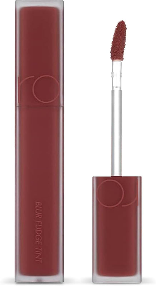 Rom&Nd Blur Fudge Tint 04 Radwood - Deep Matte Lip Colour, Soft Matte Formula, 5.5g