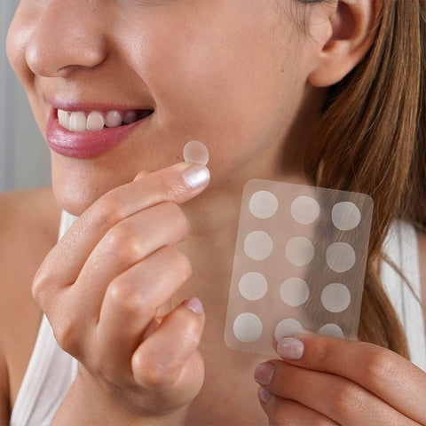 The Derma Co Micro-Tip Salicylic Acid Face Treatment Patches - 24 Pack - Image 3