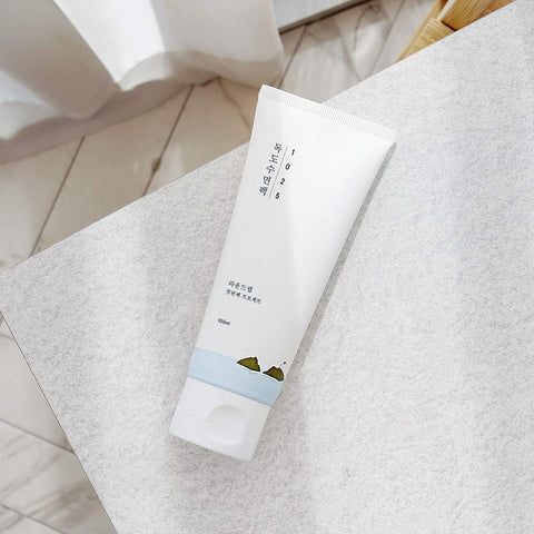 Round Lab 1025 Dokdo Sleeping Pack - Low pH Gel Mask, 100mL - Image 4